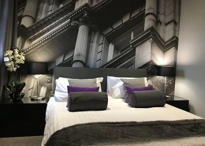 Grey Street Hotel